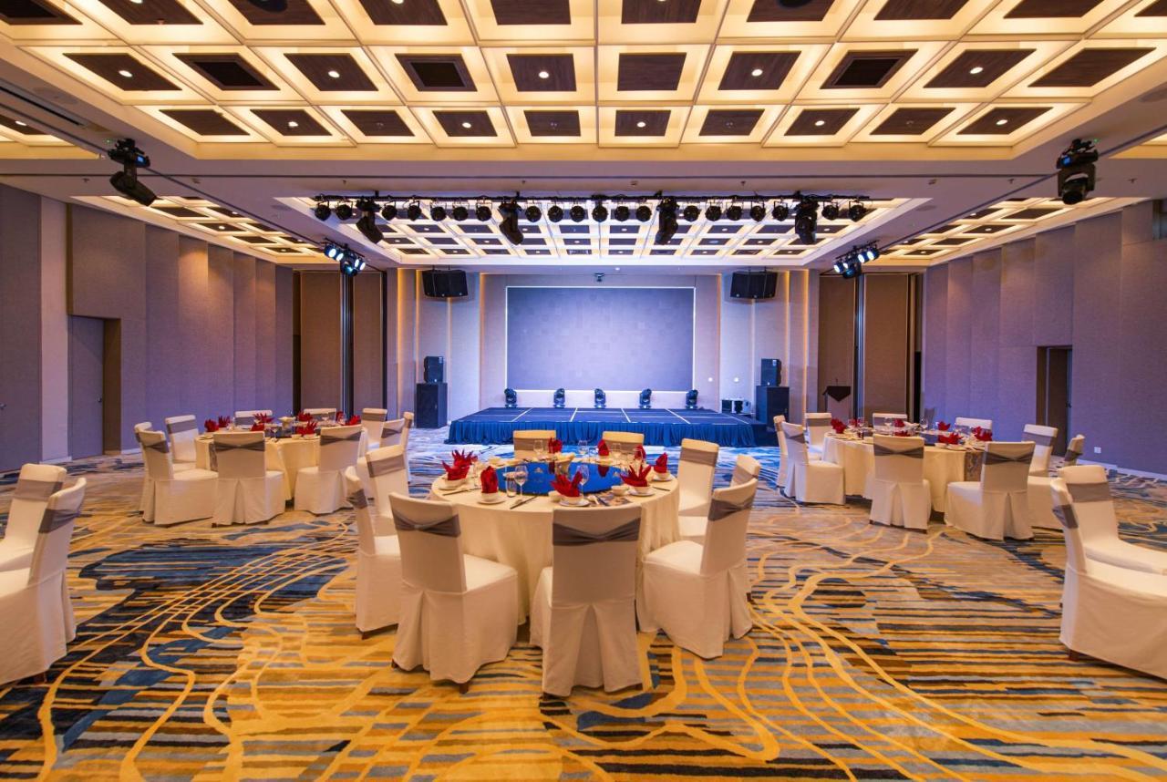 Hotel Soleil Ha Long, Trademark Collection By Wyndham ภายนอก รูปภาพ