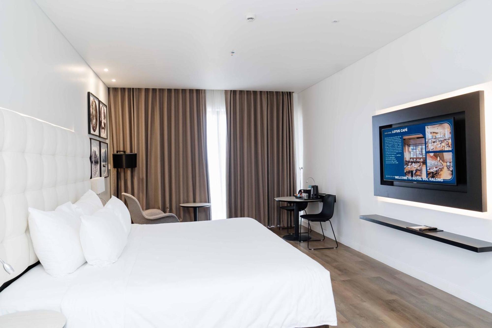 Hotel Soleil Ha Long, Trademark Collection By Wyndham ภายนอก รูปภาพ