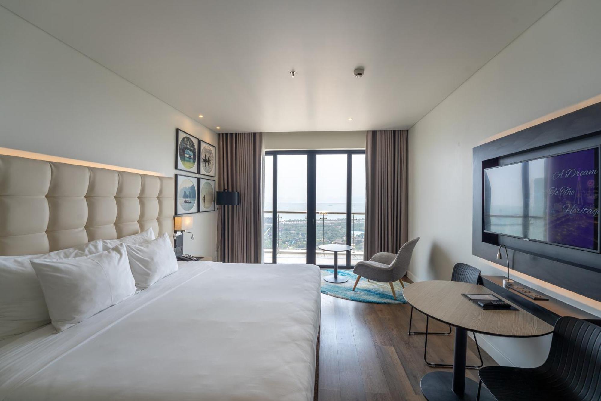 Hotel Soleil Ha Long, Trademark Collection By Wyndham ภายนอก รูปภาพ